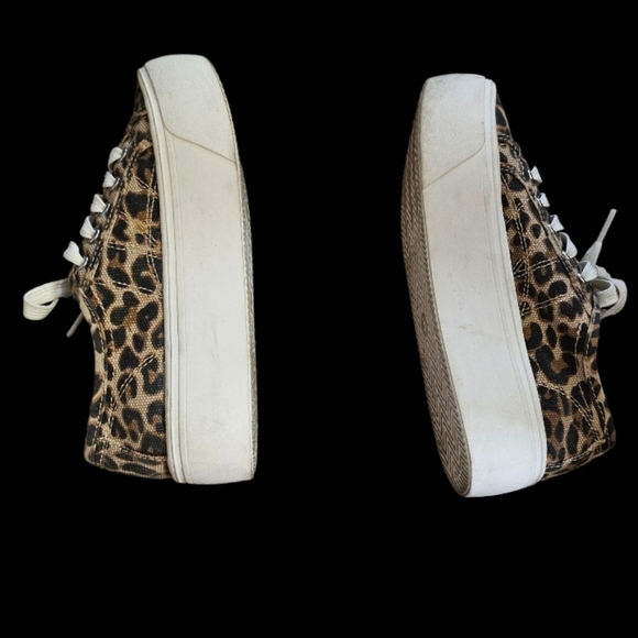 A New Day SZ5 Leopard Print Platform Laceup Shoes - Picture 7 of 8